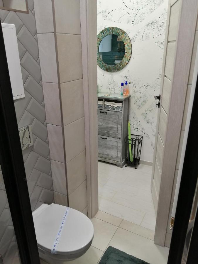 Hanna Apartman Szeged Buitenkant foto