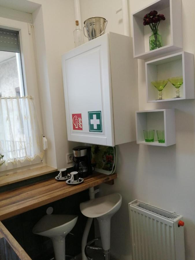 Hanna Apartman Szeged Buitenkant foto