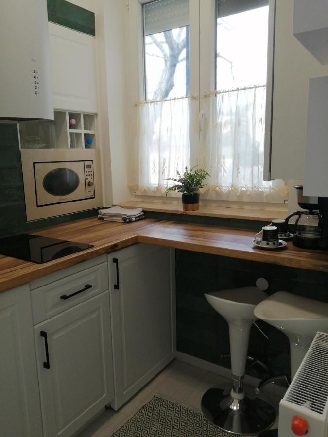 Hanna Apartman Szeged Buitenkant foto